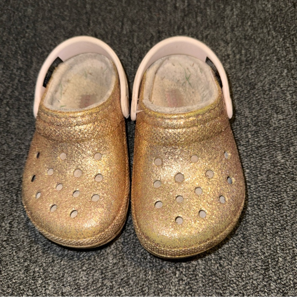 CROCS Kids Glittery Gold Slippers